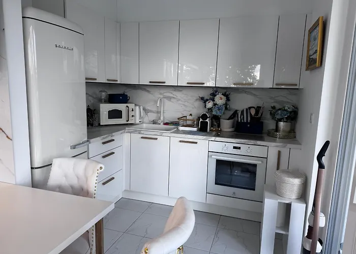 Szemesbay Lakas B 101 Balatonszárszó